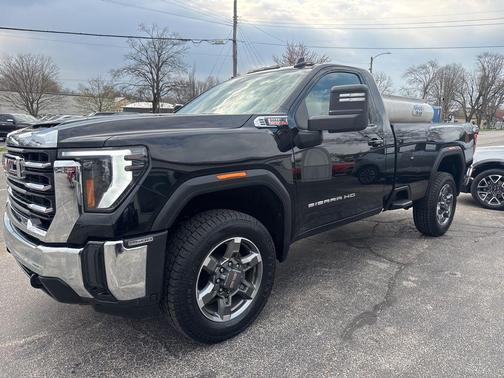 2025 GMC Sierra 2500 SLE