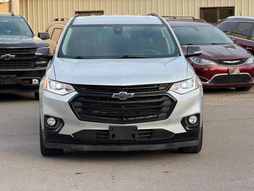 Gray 2019 Chevrolet Traverse Premier