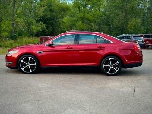 2015 Ford Taurus SEL