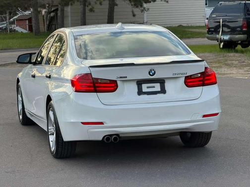 White 2013 BMW 328 xDrive