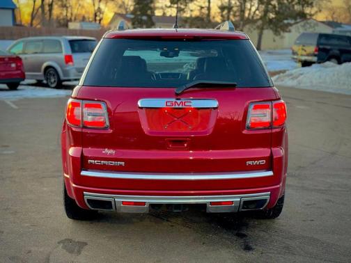 2014 GMC Acadia Denali