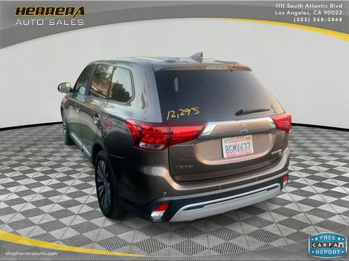 2019 Mitsubishi Outlander SE