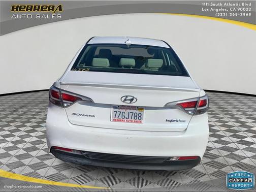 2017 Hyundai SONATA Hybrid SE