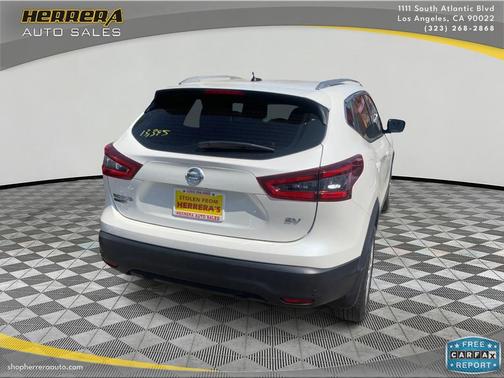 Pearl White Tricoat 2020 Nissan Rogue Sport SV