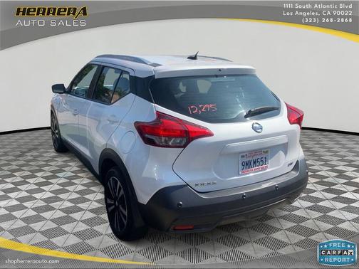 2020 Nissan Kicks SV
