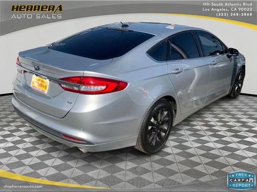 Ingot Silver 2017 Ford Fusion SE