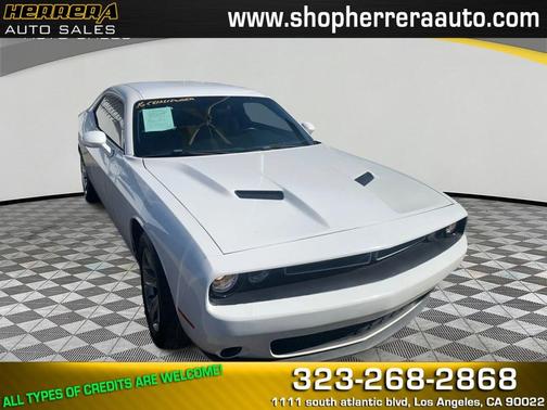 2016 Dodge Challenger SXT