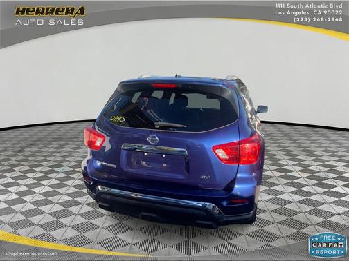 2017 Nissan Pathfinder SV