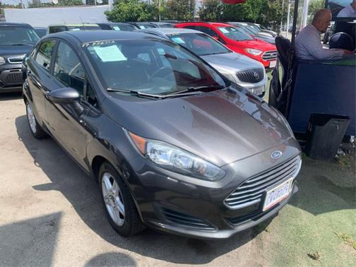 2017 Ford Fiesta SE