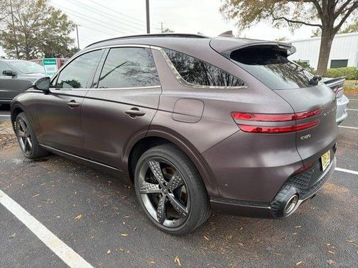 2023 Genesis GV70 2.5T