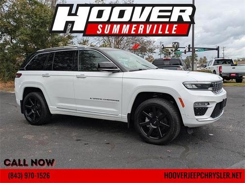 2022 Jeep Grand Cherokee Summit