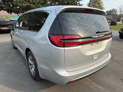 2024 Chrysler Pacifica Limited