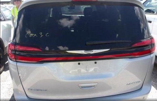 2024 Chrysler Pacifica Limited