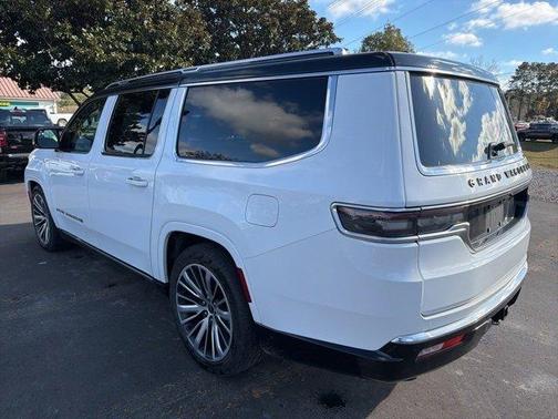 2024 Jeep Grand Wagoneer L Series III