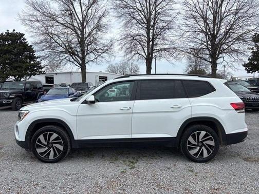 2024 Volkswagen Atlas 2.0T SE w/Technology