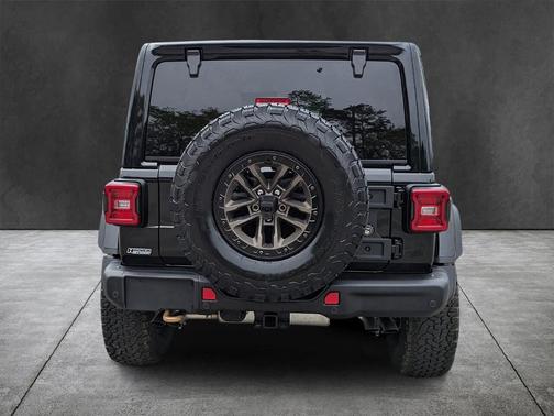 2025 Jeep Wrangler Rubicon 392