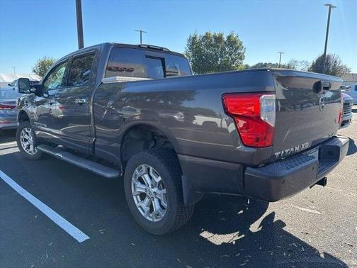2016 Nissan Titan XD SV
