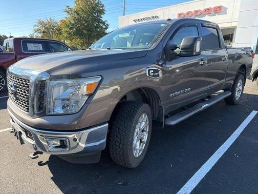 2016 Nissan Titan XD SV