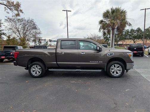 2016 Nissan Titan XD SV