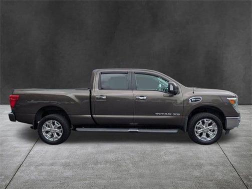 2016 Nissan Titan XD SV