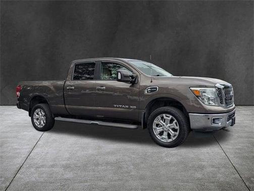 2016 Nissan Titan XD SV