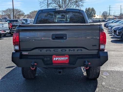 2018 Toyota Tacoma SR