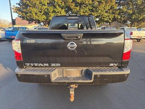 2016 Nissan Titan XD SV