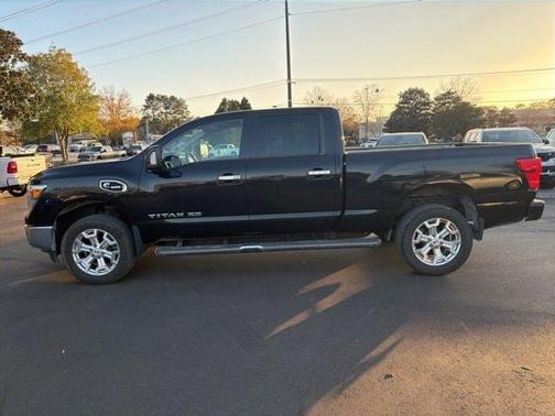 2016 Nissan Titan XD SV