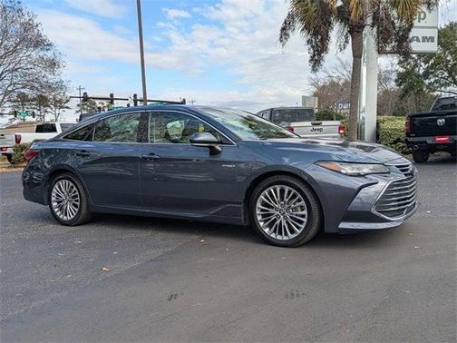 2019 Toyota Avalon Hybrid Limited