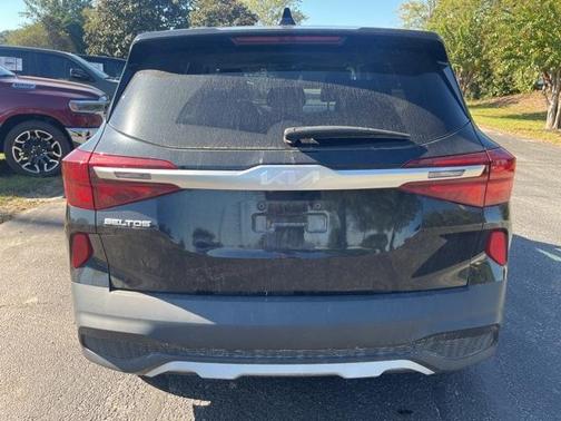 2023 Kia Seltos LX