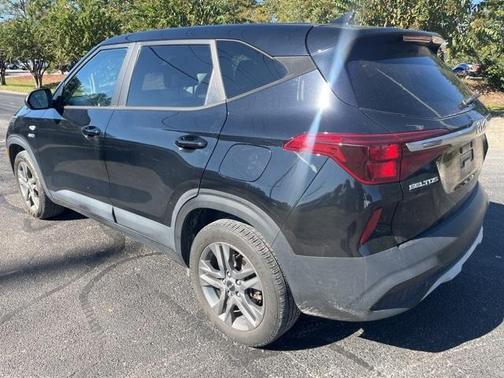 2023 Kia Seltos LX