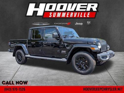 Black Clearcoat 2020 Jeep Gladiator Overland