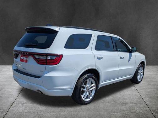 White Knuckle Clearcoat 2024 Dodge Durango GT