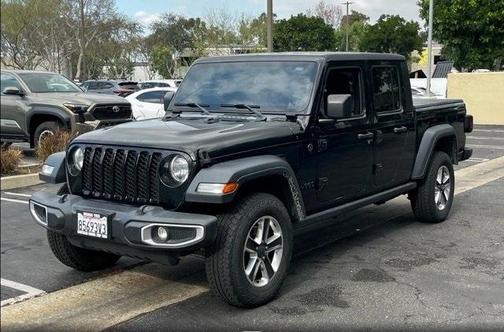 2023 Jeep Gladiator Sport