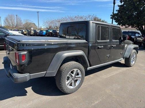 2023 Jeep Gladiator Sport