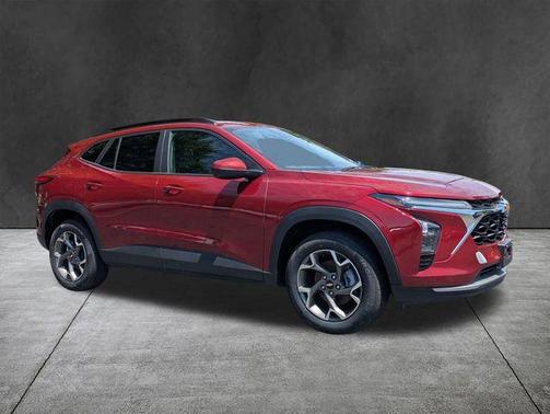 Crimson Metallic 2025 Chevrolet Trax LT