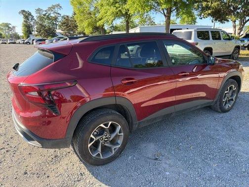 Crimson Metallic 2025 Chevrolet Trax LT