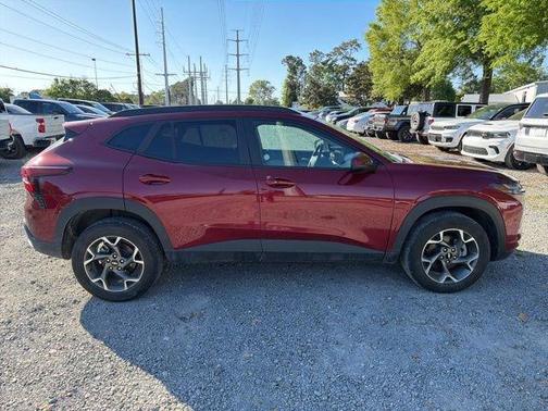 Crimson Metallic 2025 Chevrolet Trax LT