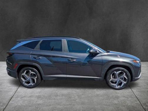 Dark Gray Metallic 2024 Hyundai TUCSON SEL