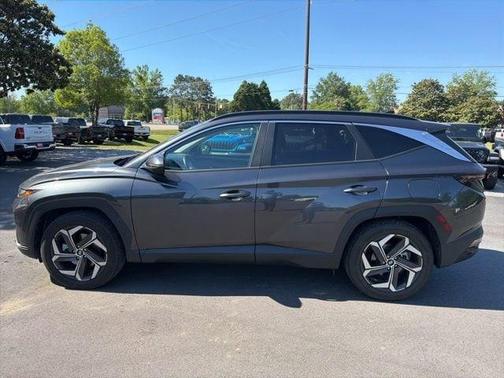 Dark Gray Metallic 2024 Hyundai TUCSON SEL