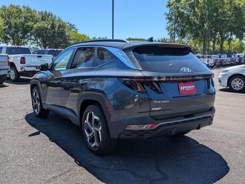Dark Gray Metallic 2024 Hyundai TUCSON SEL