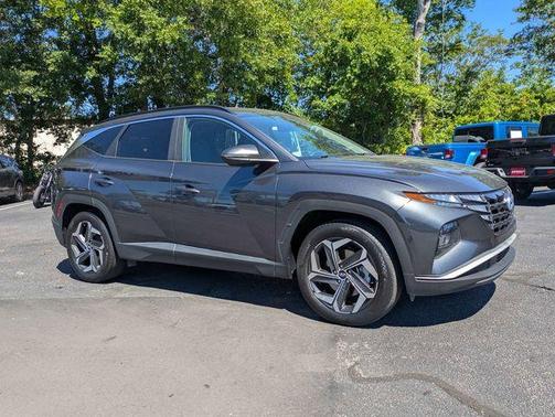 Dark Gray Metallic 2024 Hyundai TUCSON SEL