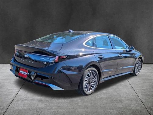 2024 Hyundai SONATA Hybrid SEL
