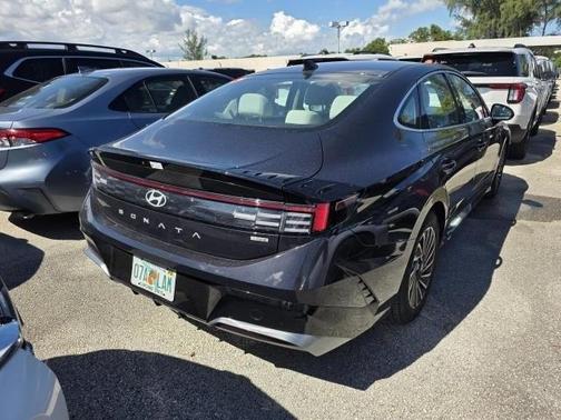 2024 Hyundai SONATA Hybrid SEL
