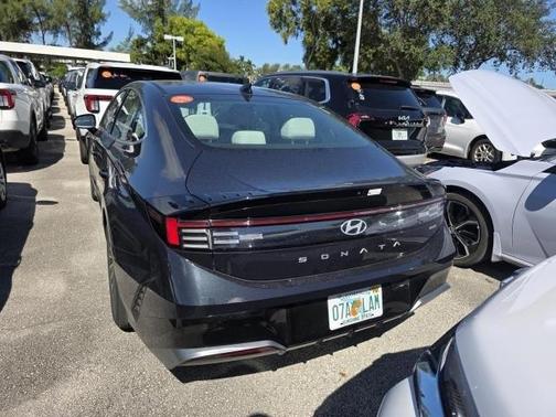 2024 Hyundai SONATA Hybrid SEL