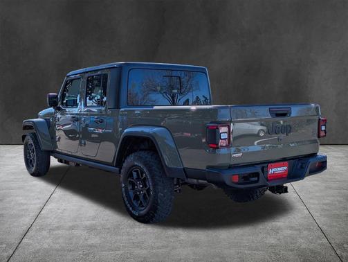 2026 Jeep Gladiator Sport