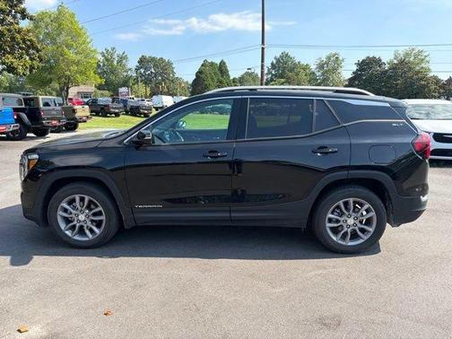 Ebony Twilight Metallic 2024 GMC Terrain SLT