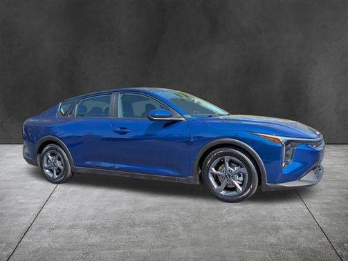 Deep Sea Blue 2025 Kia K4