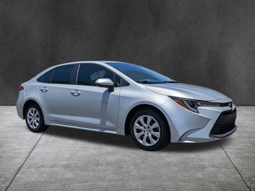 Classic Silver Metallic 2024 Toyota Corolla LE