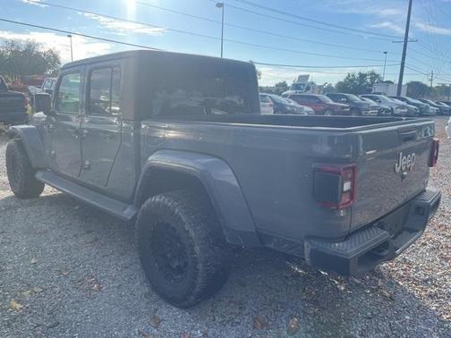2021 Jeep Gladiator Overland
